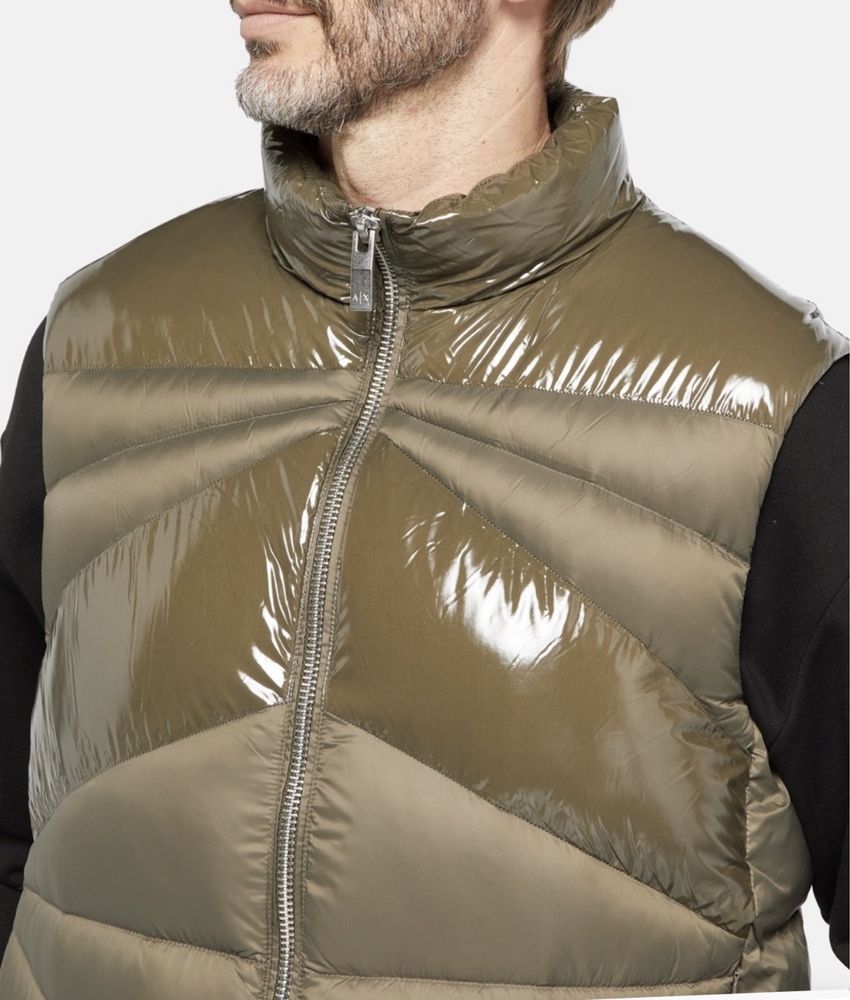 Armani Exchange Елек Оригинлен M и L