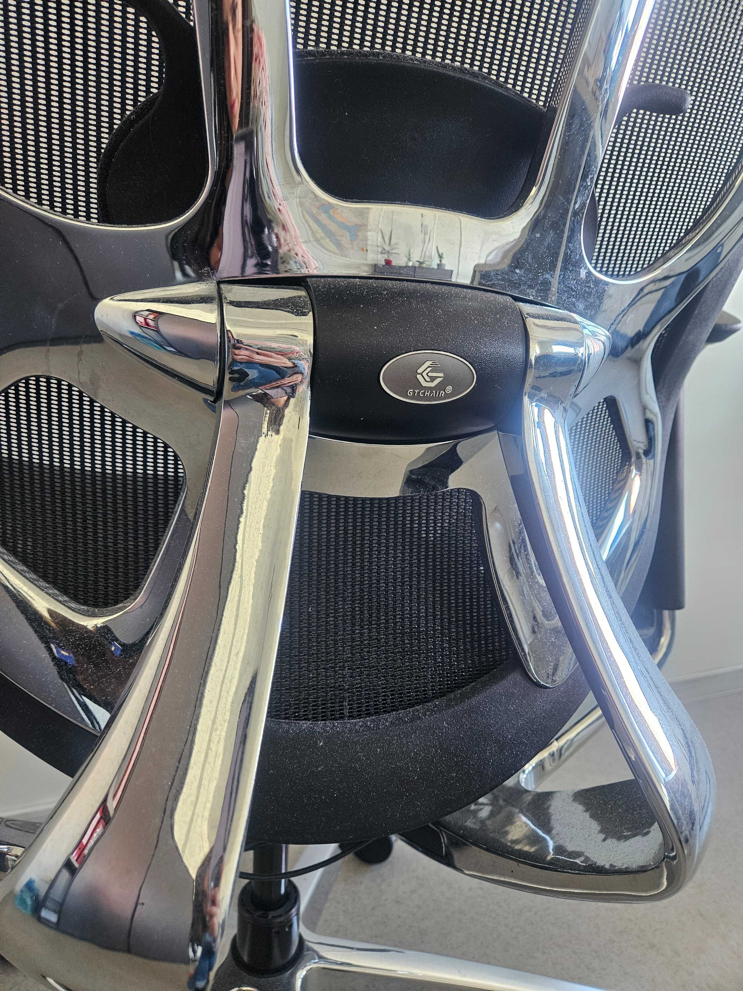 Scaun ergonomic GT Chair  Dvary Black