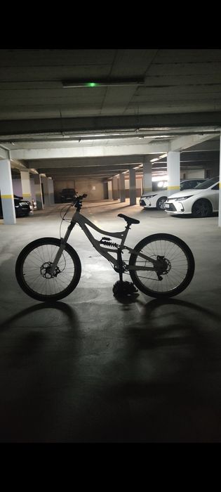 Vând specialized sx trail one 2010