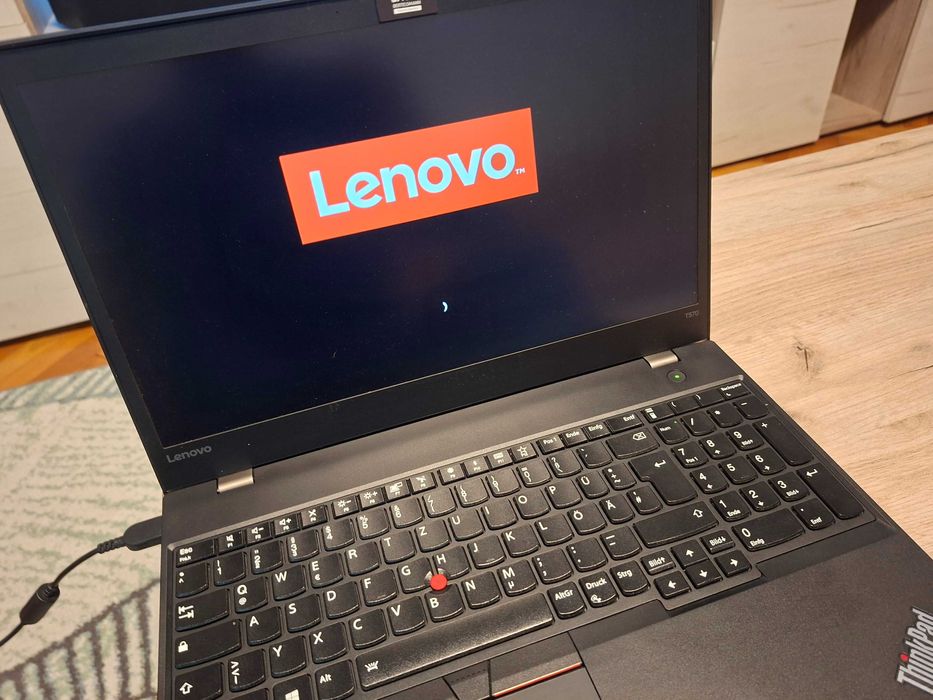 Laptop Lenovo I5 T570