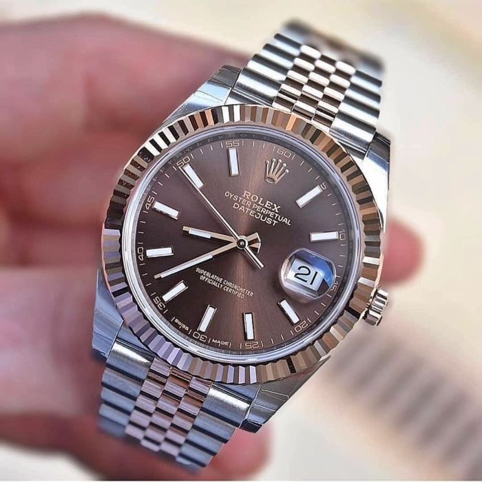 Rolex DateJust 41mm Silver Rose 126331