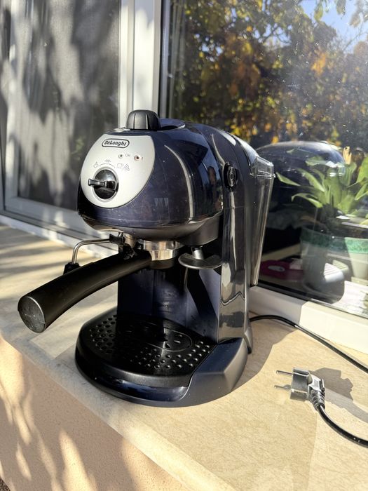 Кафемашина DēLonghi