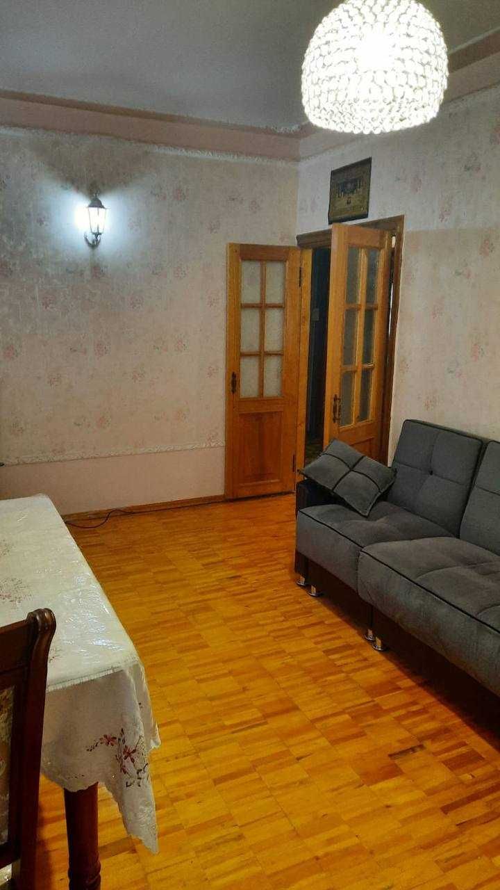 Продается уютная 2-комнатная квартира на Юнусабад-19