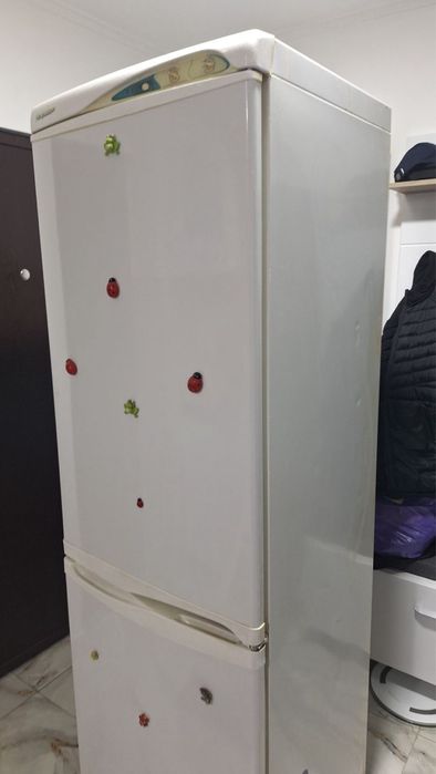 Combina Frigorifica Polar Czn 340