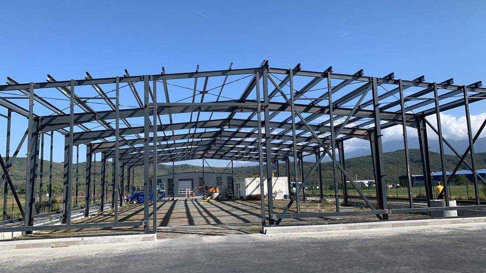 Construim hale metalice pe comandă , ne deplasăm oriunde în țară.