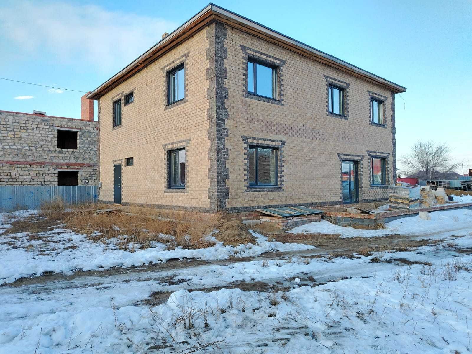 Продам коттедж 3 уровня в п. Мичурина