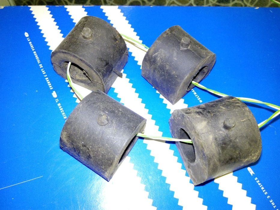 Втулки на стабилизатор ВАЗ 01-07