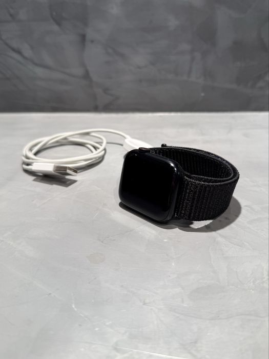 КАТО НОВ Apple Watch 7 45 mm Space Gray