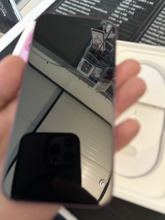 iPhone 16 pink impecabil 256GB baterie 91% garanție 1 an