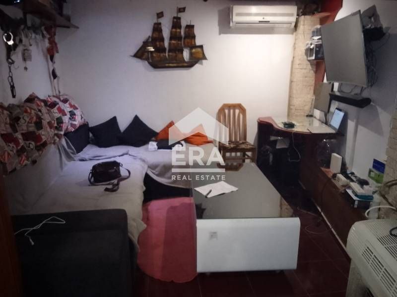 Продава се Едностаен апартамент в Варна, Колхозен пазар - 30 кв.м за 1500 €/кв.м - Снимка #2