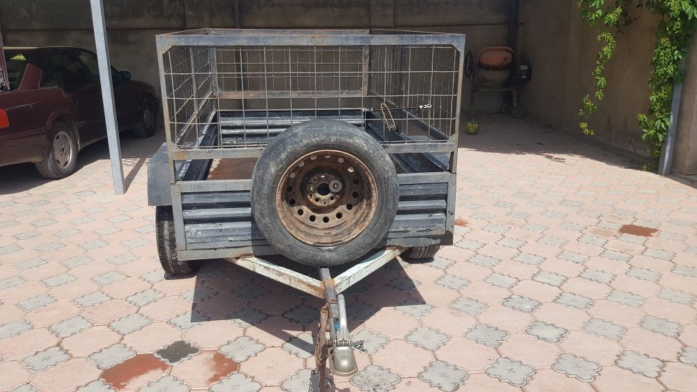 Срочно...Продаётся легковой прицеп