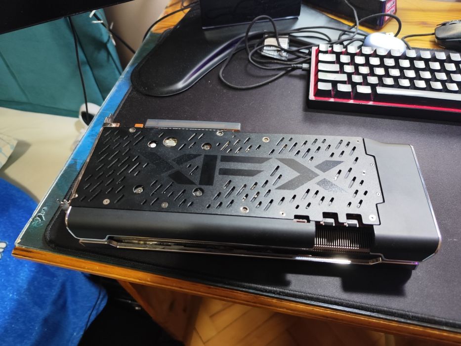 XFX RX 5700 XT Thicc lll Ultra