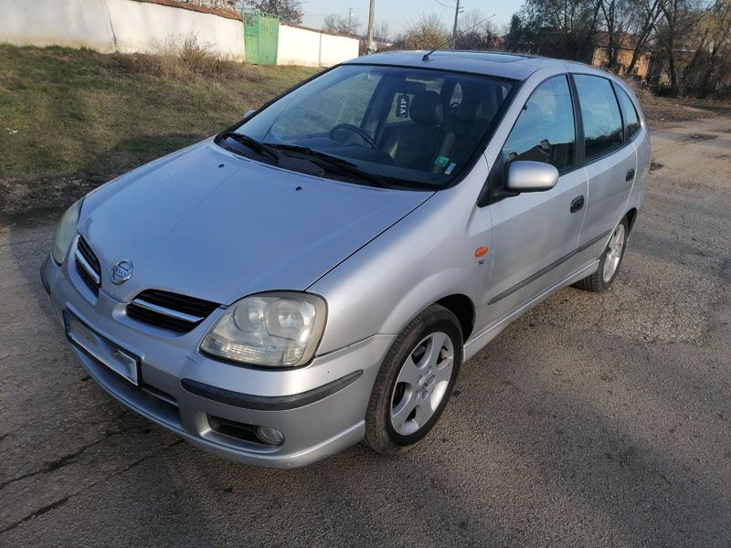 Нисан Алмера Тино, Nissan Almera Tino