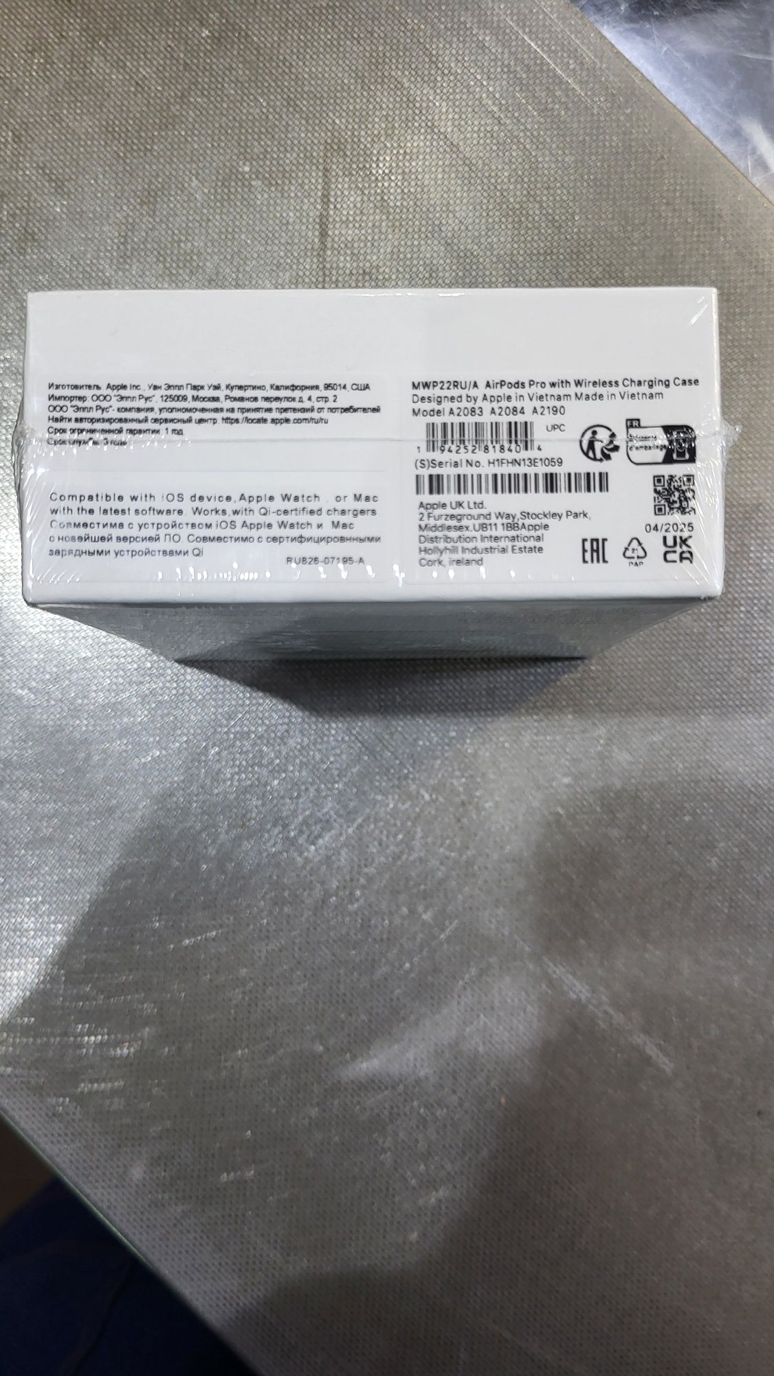 Продам Apple AirPods Pro