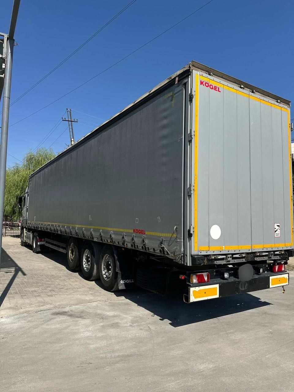 Mercedes Actros 1845 + KOGEL прицеп Сотилади