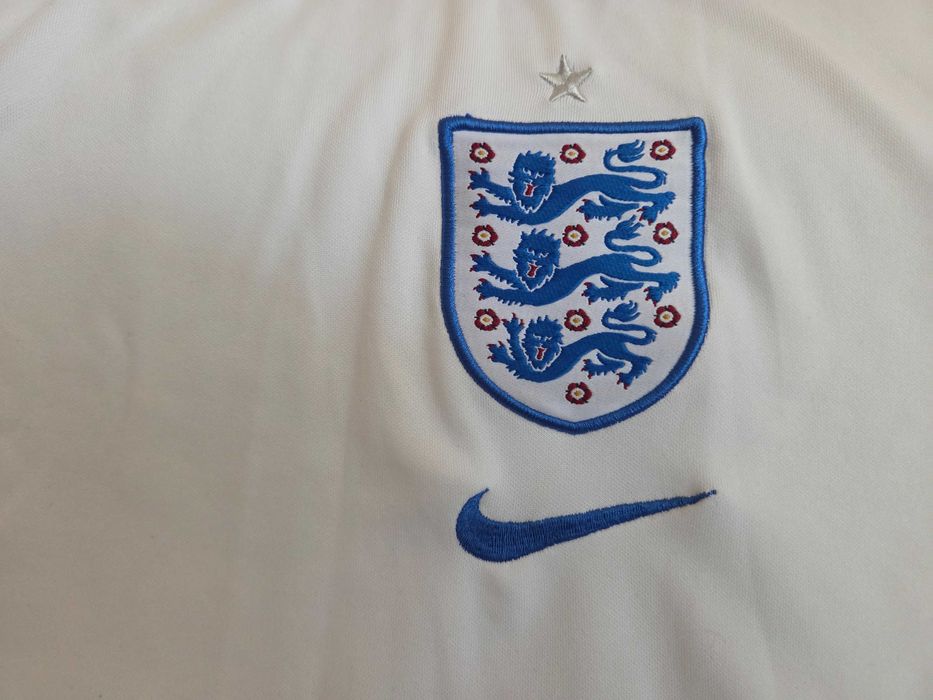 Tricou Anglia, marimea M, second hand