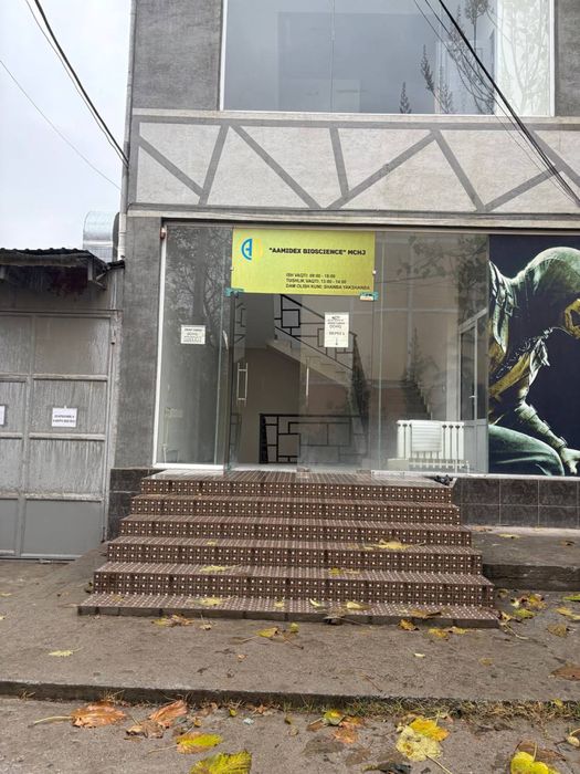 Сдам в аренду полуподвальное помещение