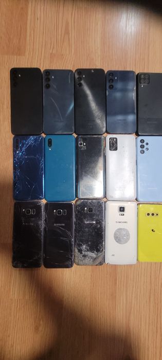 Telefoane pentru piese sau reparat
