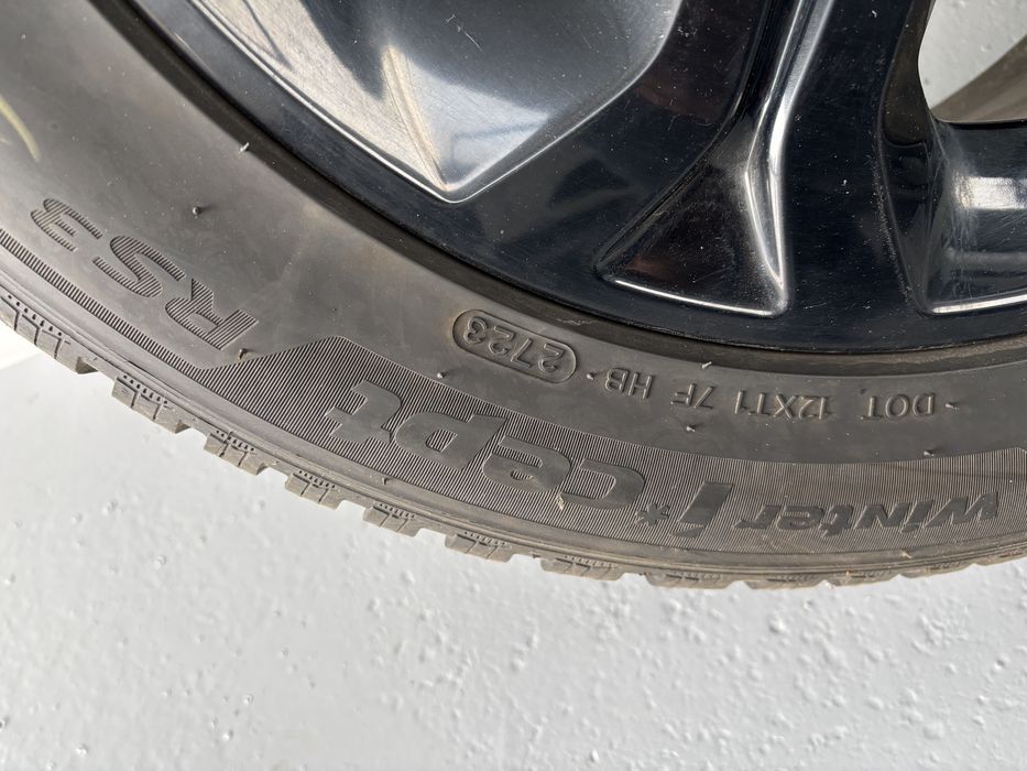 ЛетиДжантиSUZUKI 17* 5х114.3*60.1 *6.5J*ET50*+ЗимниГуми215/55/17 дот23