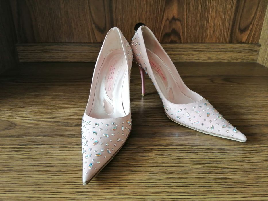 Продам итальянские туфли Giuliano Venanzi