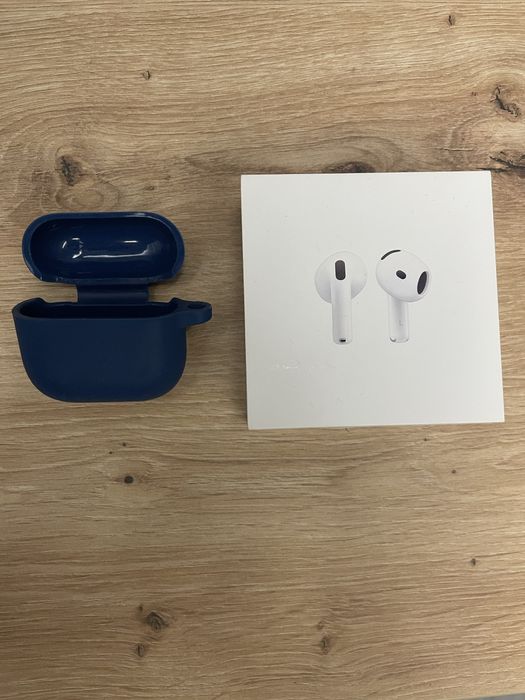Продавам слушалки Apple Air Pods 4 без ANC