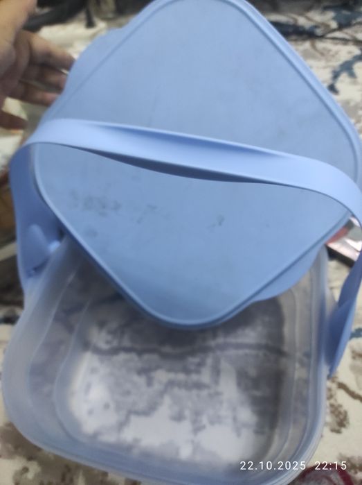 Разная кухонная посуда