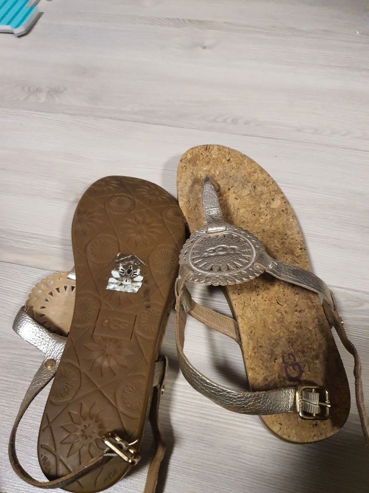 Sandale UGG Ayden originale