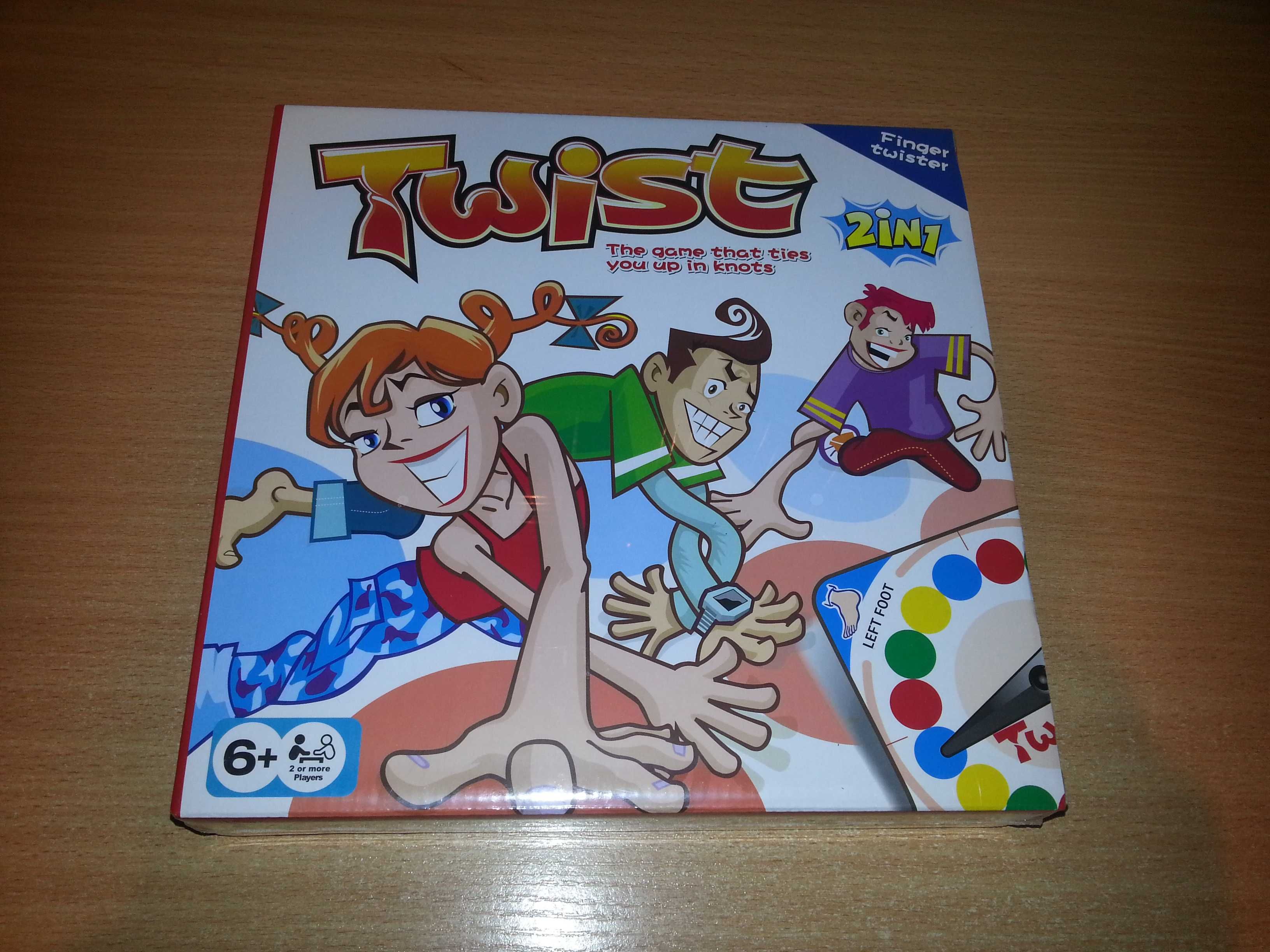 2в1 Twister игра с голяма мушама+Twister за пръсти+часовник с стрелка