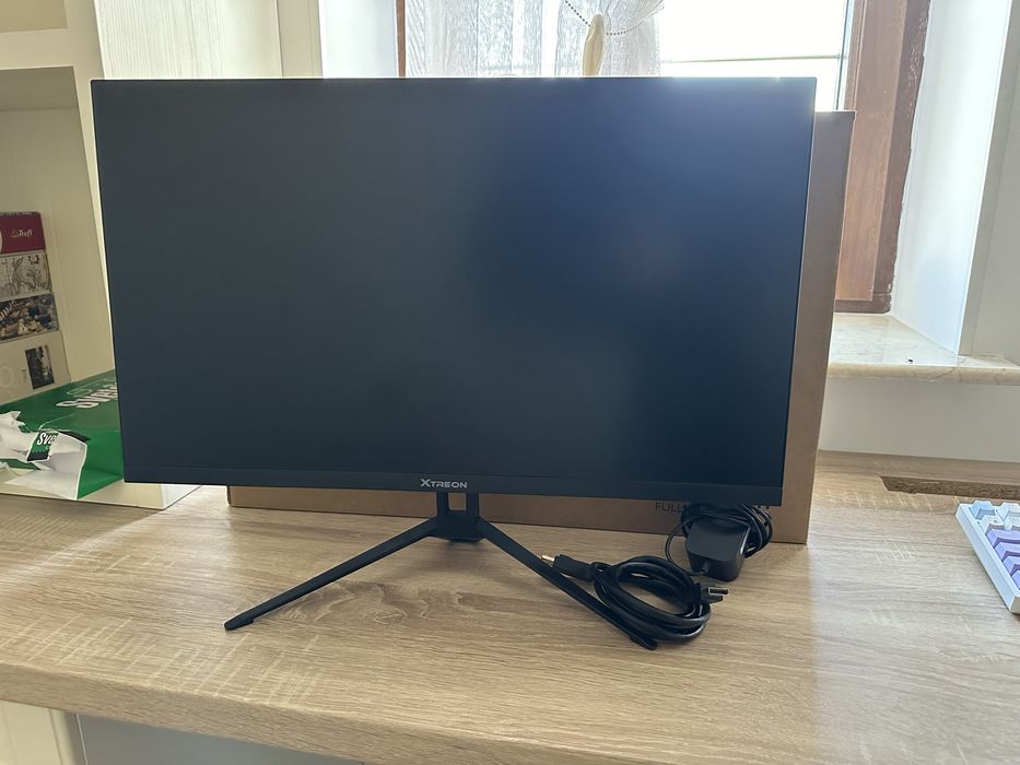 Продам монитор.