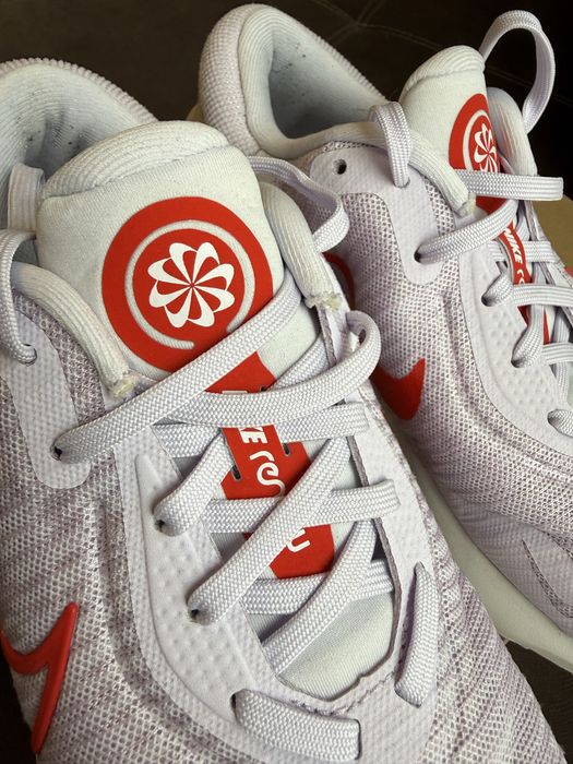 Дамски маратонки Nike