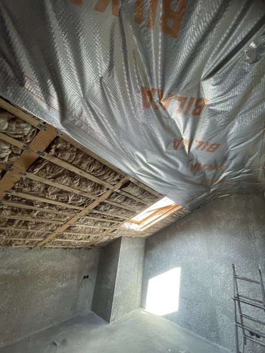 Realizam lucrari interioare