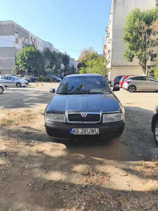Vand Skoda Octavia 1 pentru dezmembrari