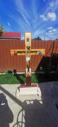 Cruce pictata cu stativ