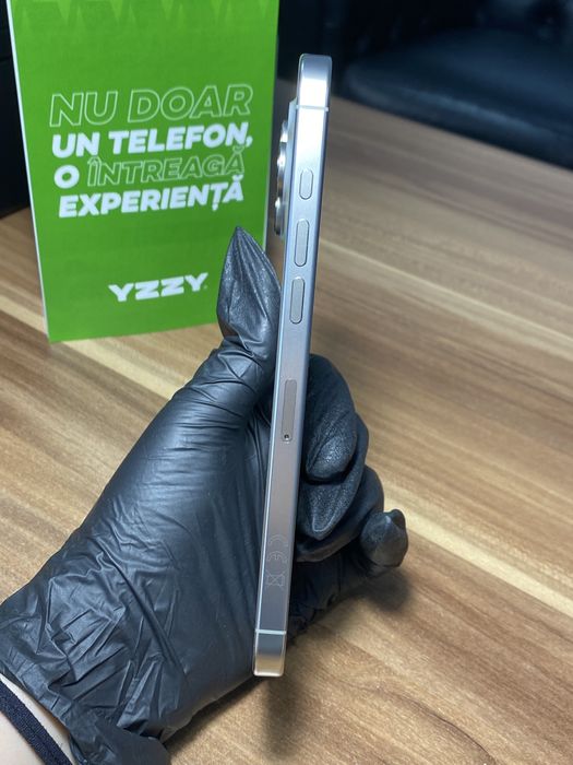 iPhone 16 Pro Max / 256 GB / Sănătate baterie 100% / Ca nou