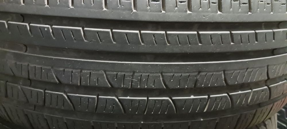 Cauciucuri M&S iarna 215 65 R17,  600 lei