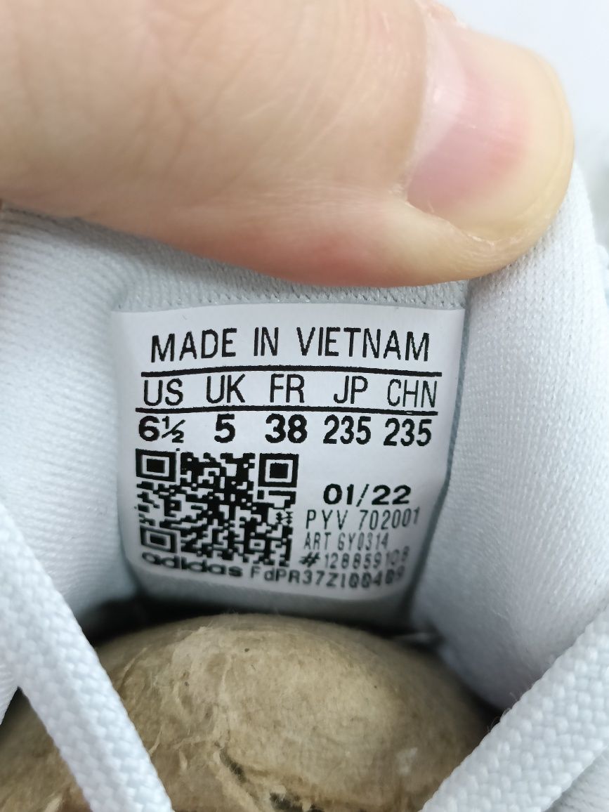 Adidas Ultraboost 5.0 DNA номер 38, 38 2/3, 40