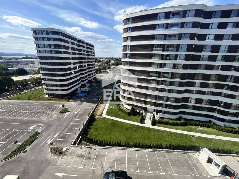 ЕКСКЛУЗИВНО! ЕРА Вива продава двустаен апартамент с Акт 16 и панорамна