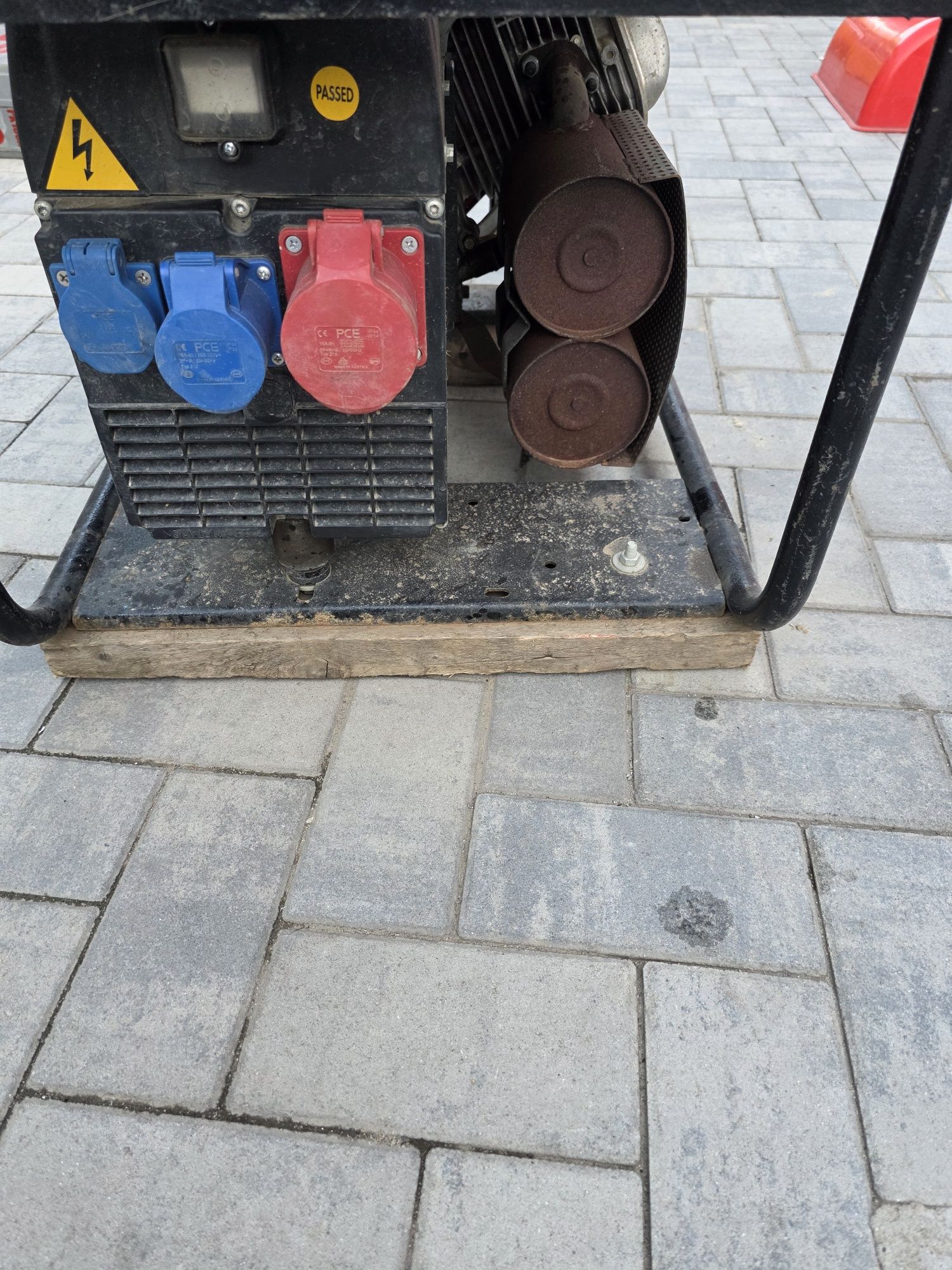 Generator Pramac Es8000 Trifazat 2021 funcționează impecabil
