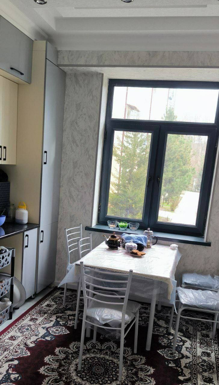 Ёджуга 5 минутли йол, Чиланзар метрога якин, Центр
Яккасарай, Кушбеги?