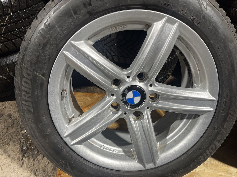 4 jante BMW R 16 cu anvelope de iarna Bridgestone