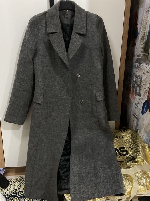 калын пальто сатылады, 42-44рр