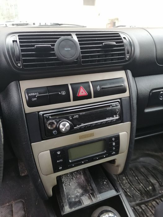 Vând Seat Leon an 2006,1.6.benzină