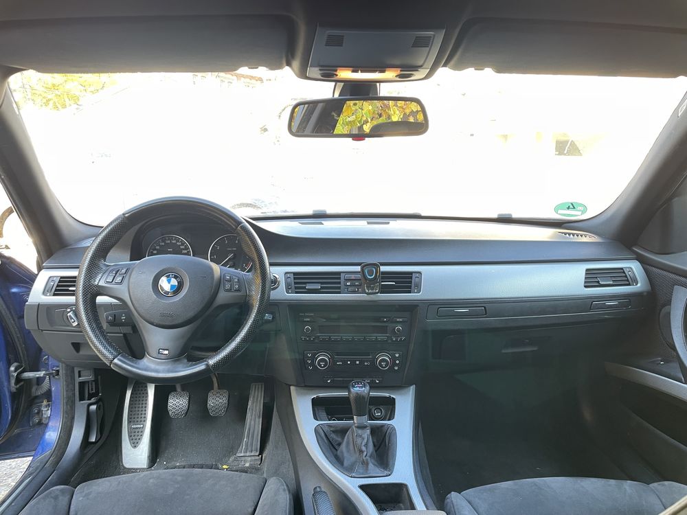 CD Player Casetofon BMW E90 E91 E92 E93 E87 Seria3 Seria1 X1