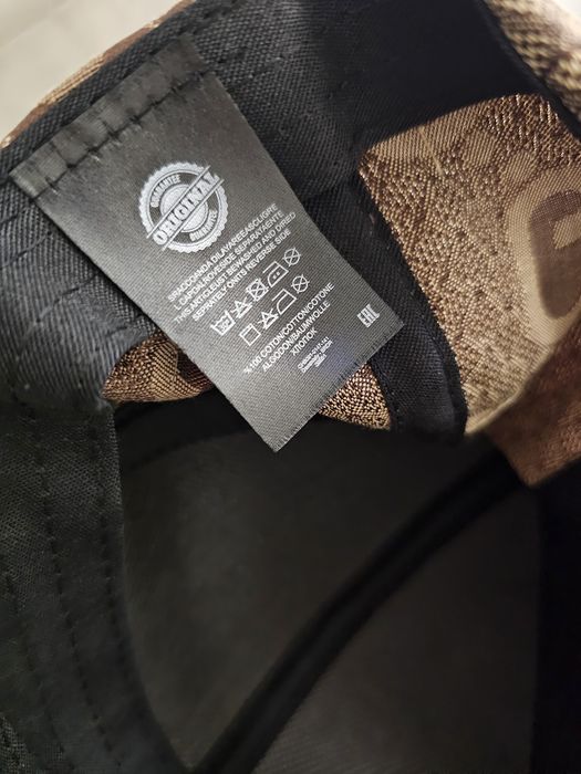 Шапки с козирка/Без размер