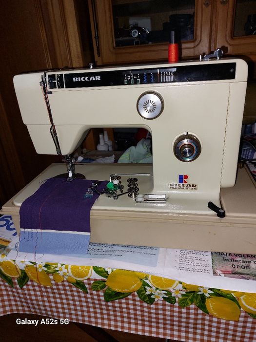 Dee cusut diverse electrice