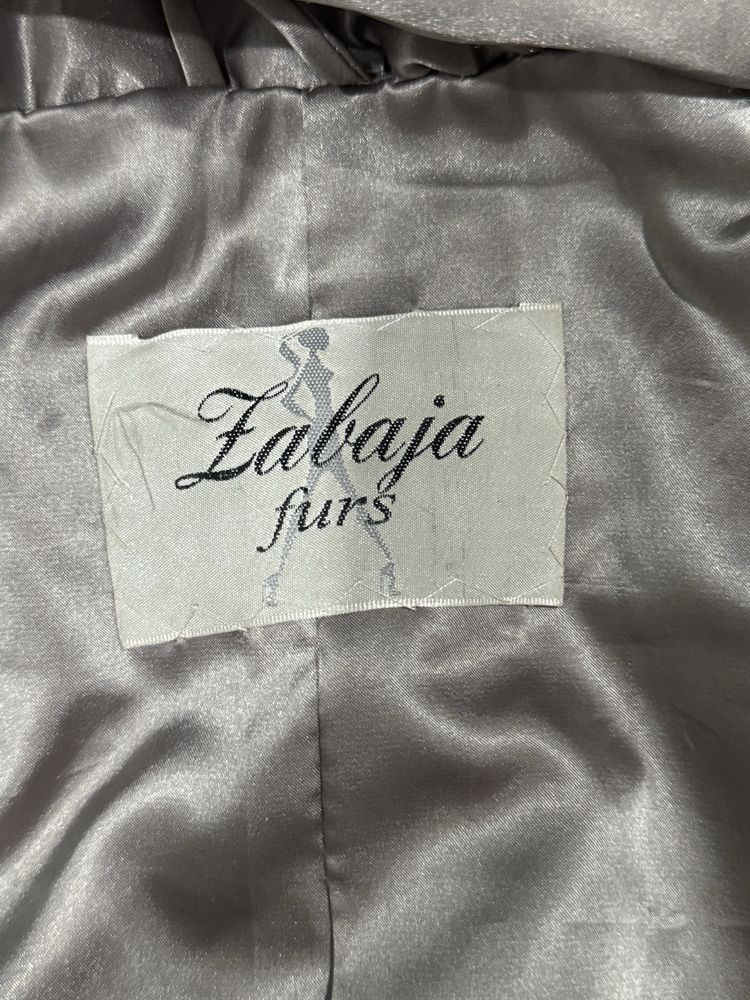Продам норкувую шубу