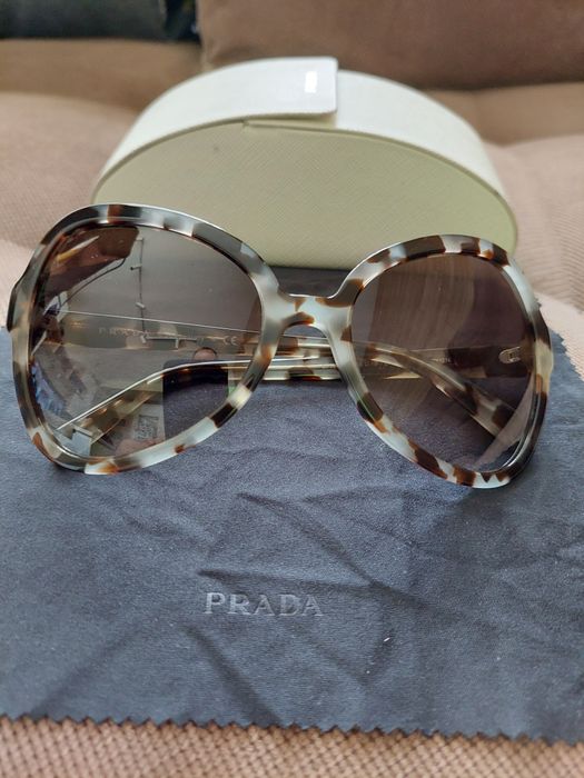 Prada оригинални  слънчеви очила