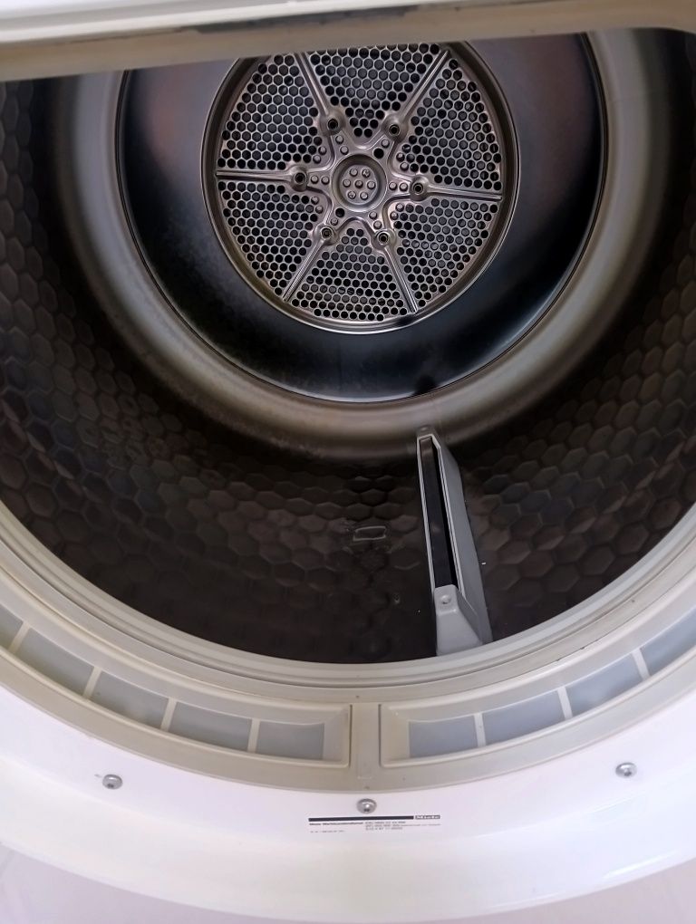 Кондензна сушилня  Миеле Miele T7746С  7кг  2 години гаранция!