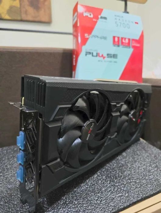 Placă Video Sapphire Radeon RX 5700 PULSE BE 8GB GDDR6 256-bit