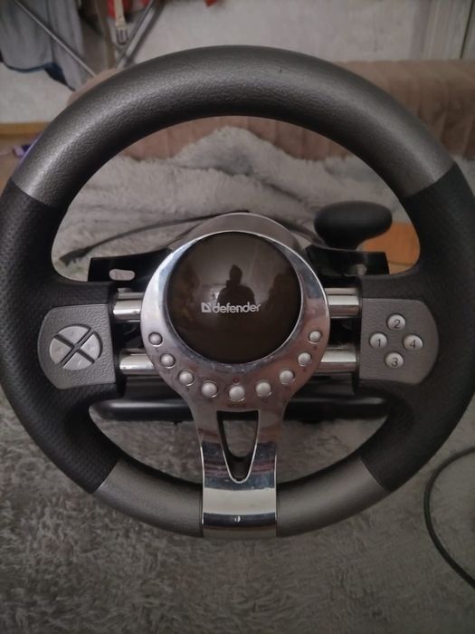 Продам игровой руль